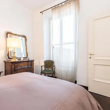 Luxury Spanish Steps Terrace Apartment