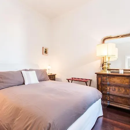 Luxury Spanish Steps Terrace Apartment *